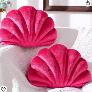 Pink Seashell Pillow (1)
